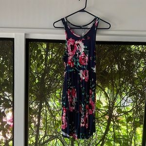 Floral sleeveless dress